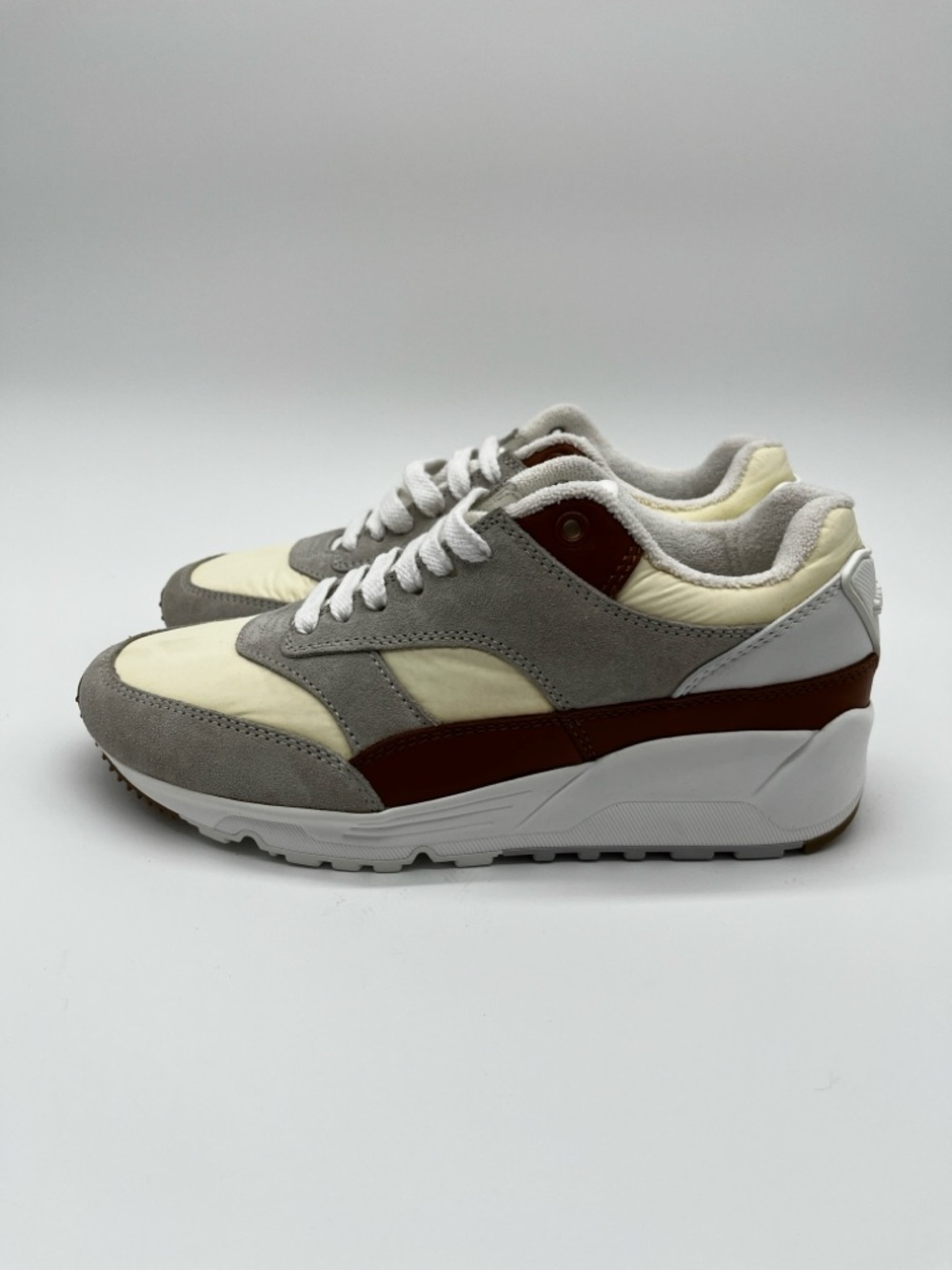 Saint Laurent Low Top Sneakers Grey Cream Panel Lace-Up - 36 (US 6) - Picture 5 of 15